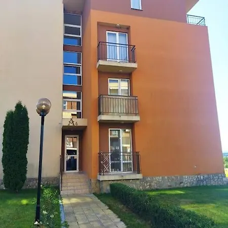 Apartment Lovely Bright On Sunny *