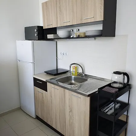 Lovely Bright On Sunny Апартамент